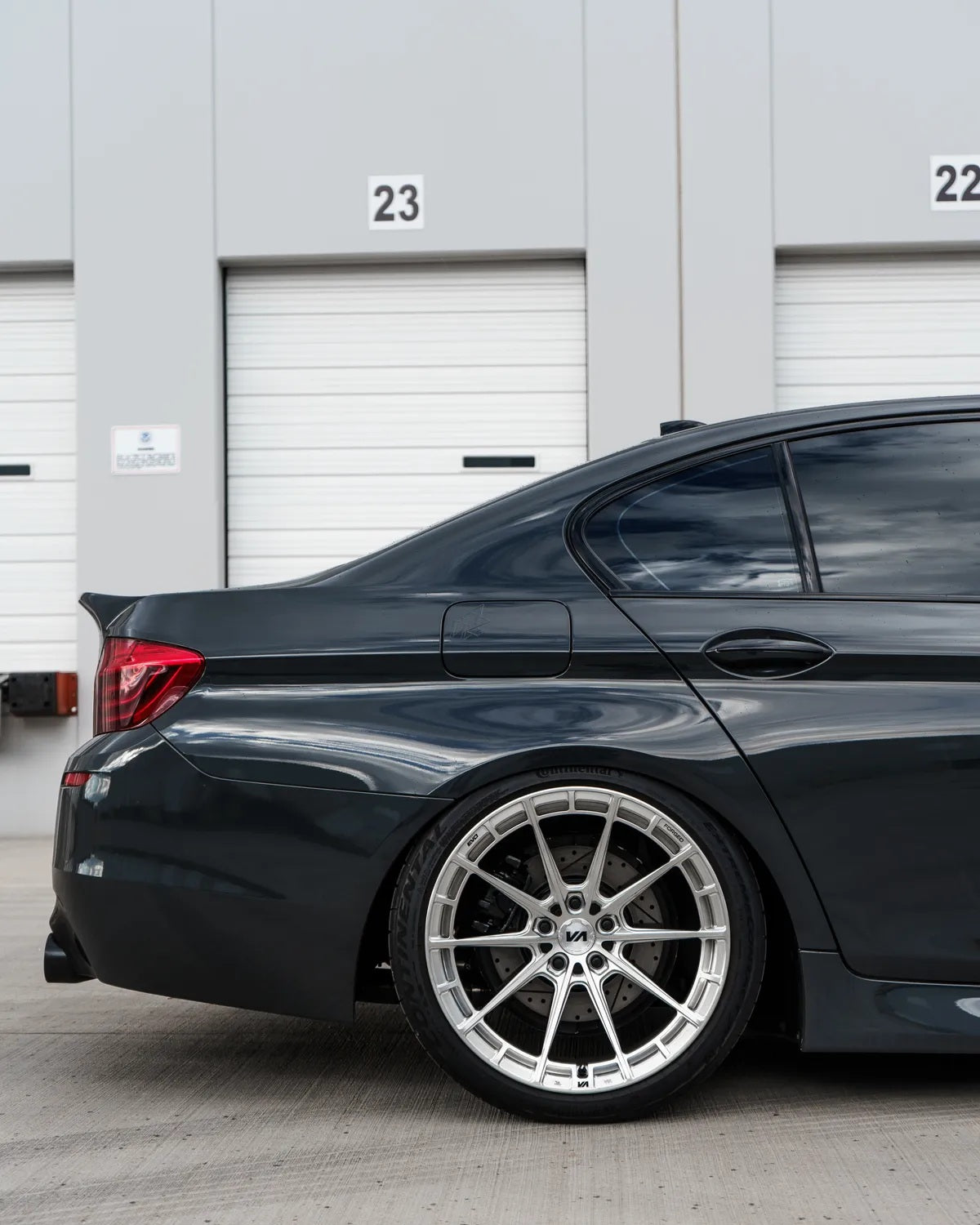 Variant Aure Raw Milled