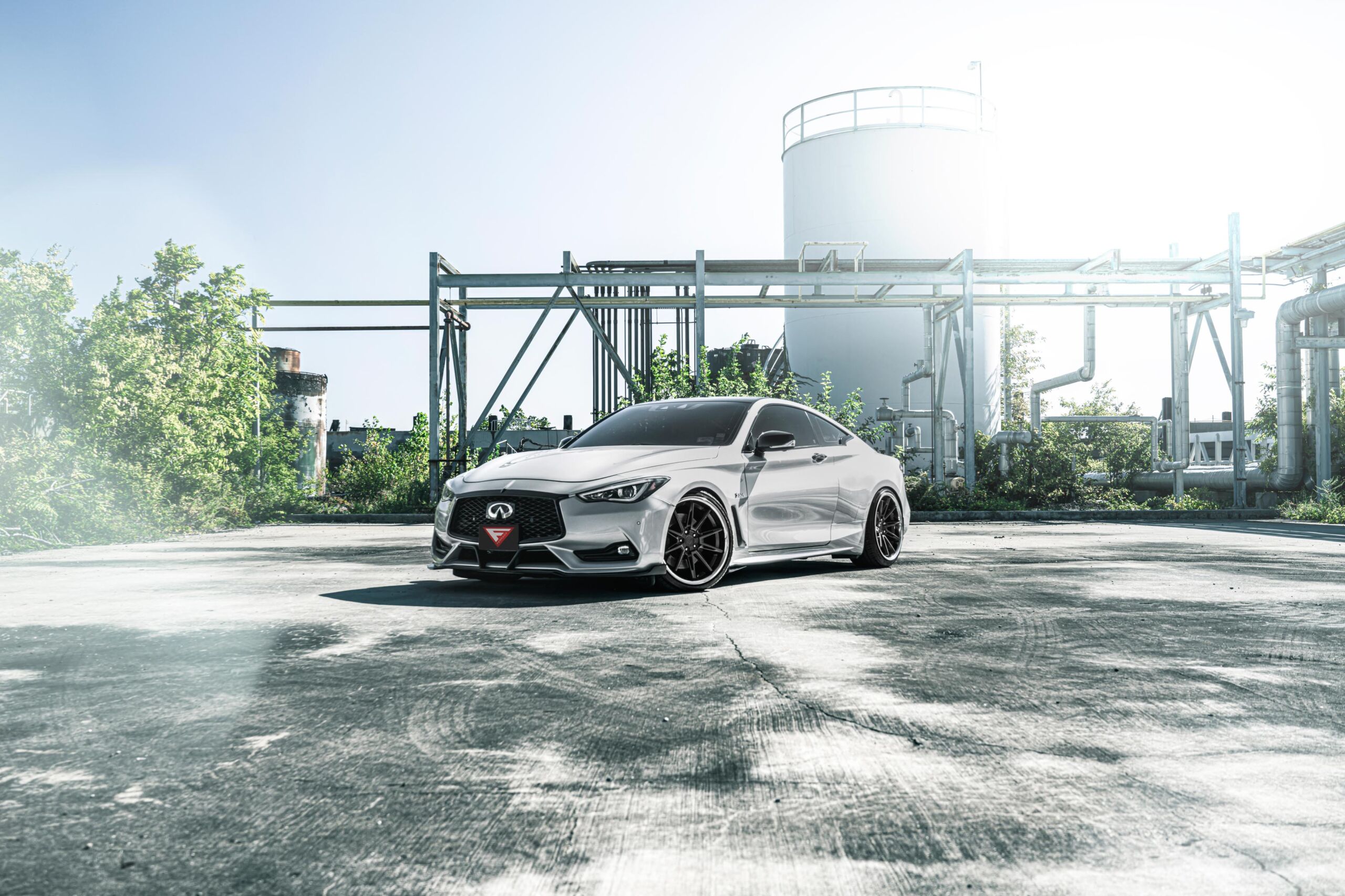 Ferrada CM2 Matte Graphite w/ Chrome Lip