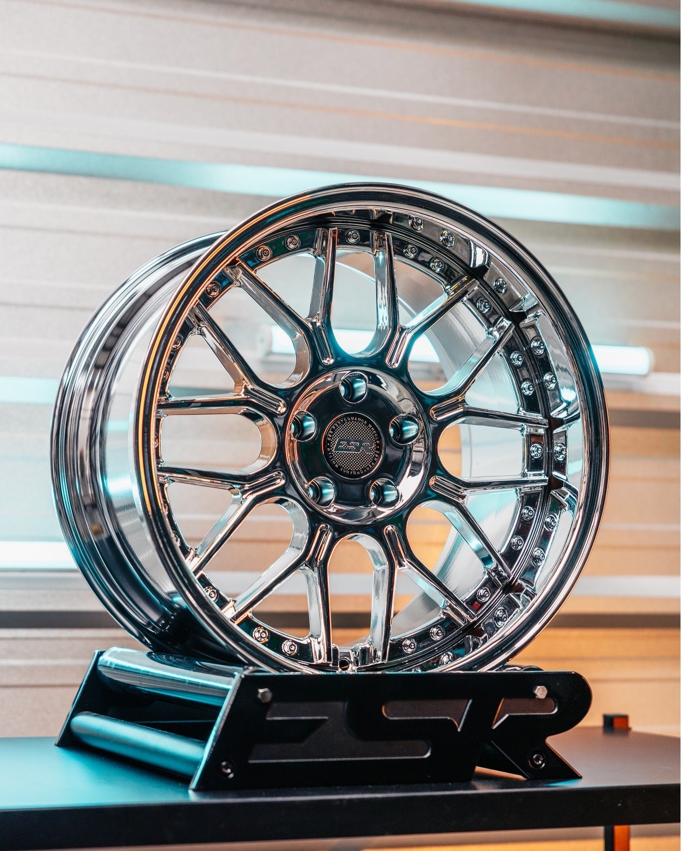 ESR CS18 Chrome