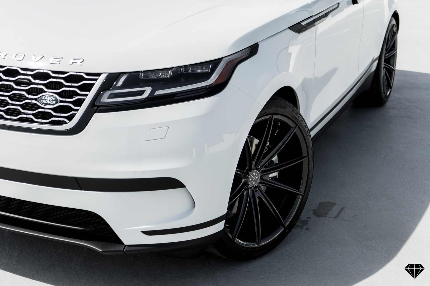 Blaque Diamond BD-11 Gloss Black