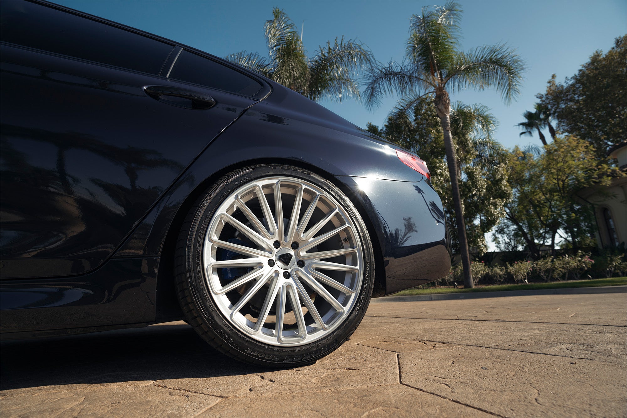 Blaque Diamond BD-715 Brushed Silver