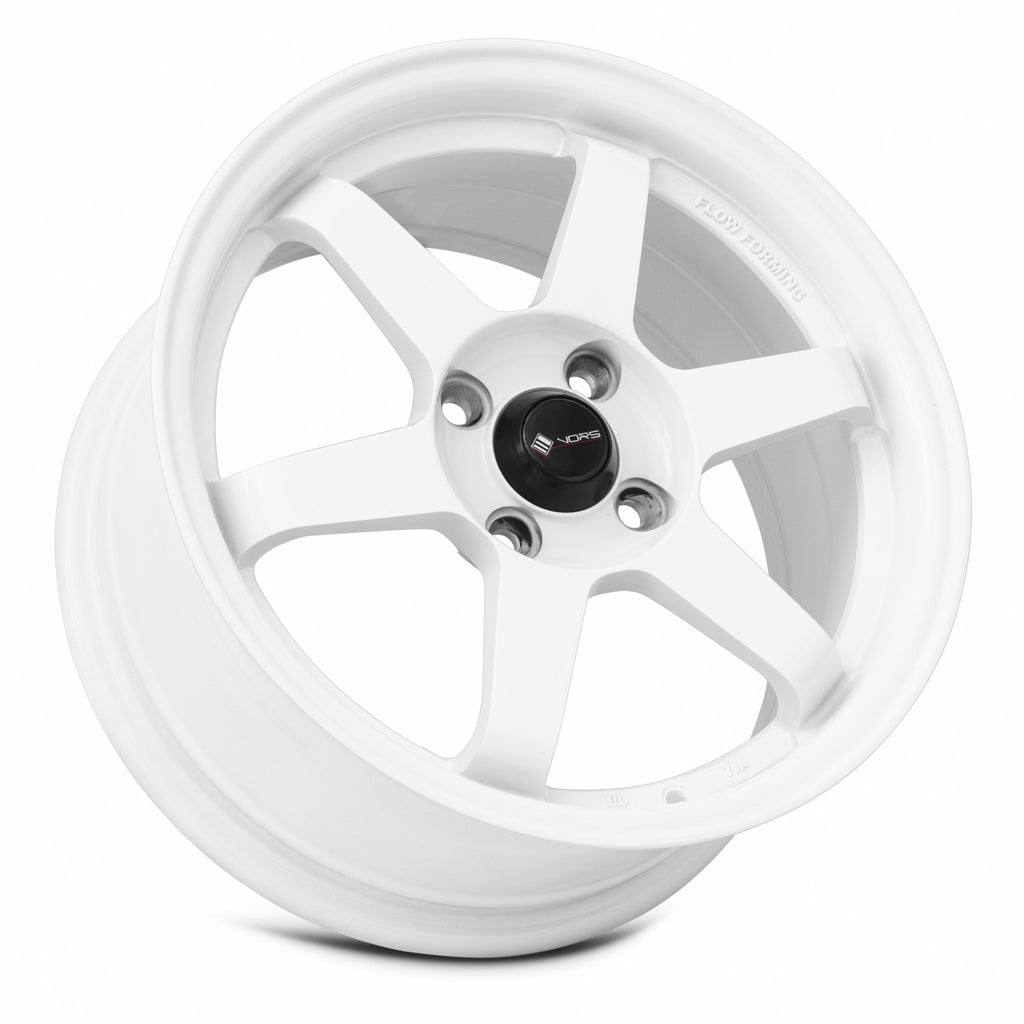 Vors LT37 White wheel — lip and spoke detail
