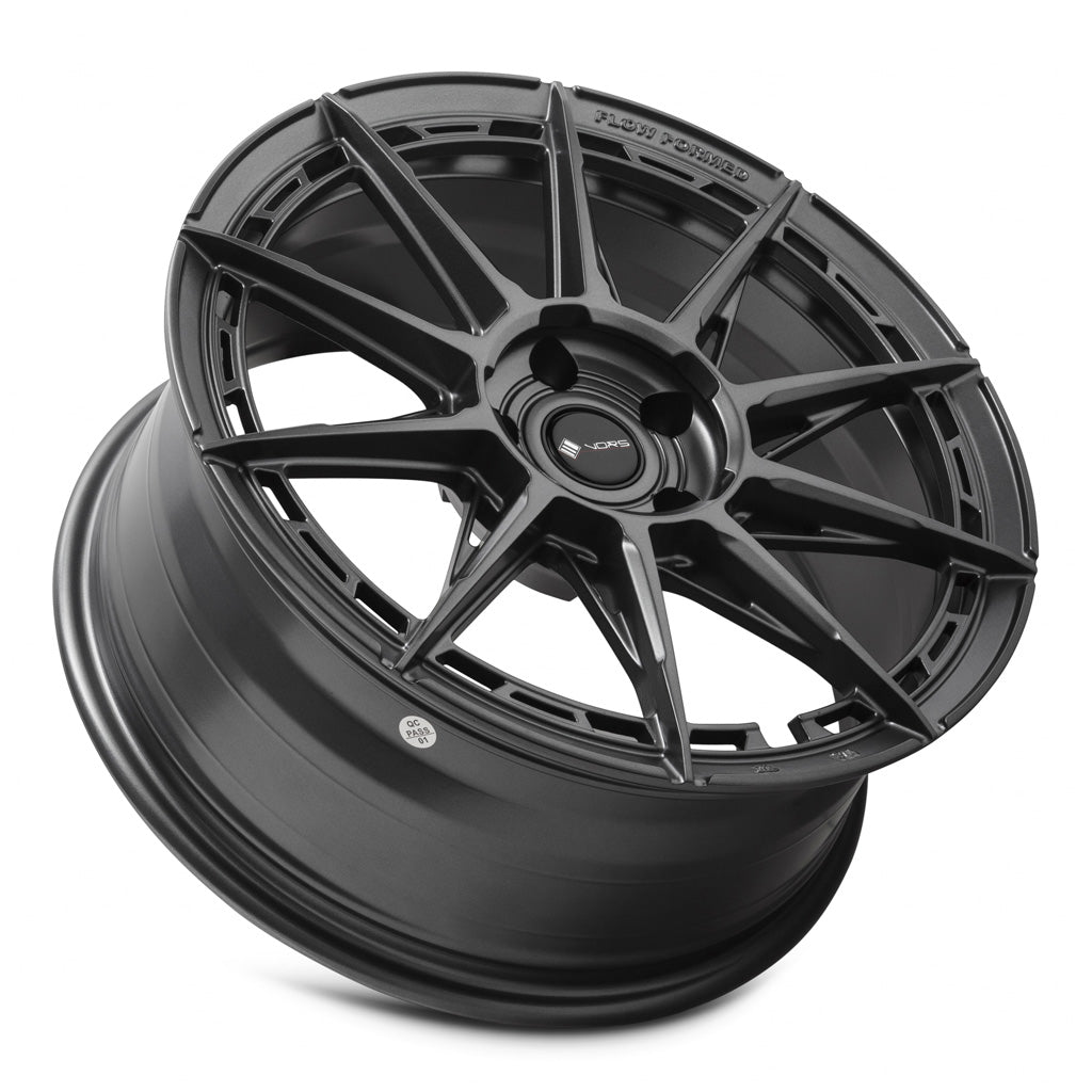 Vors LT55 Gloss Gun Metal wheel — lip and spoke detail