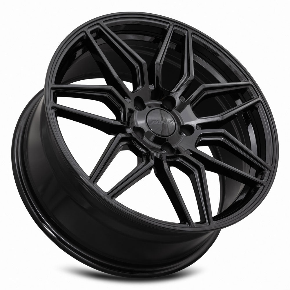 MRR M024 Gloss Black wheel — lip and spoke detail