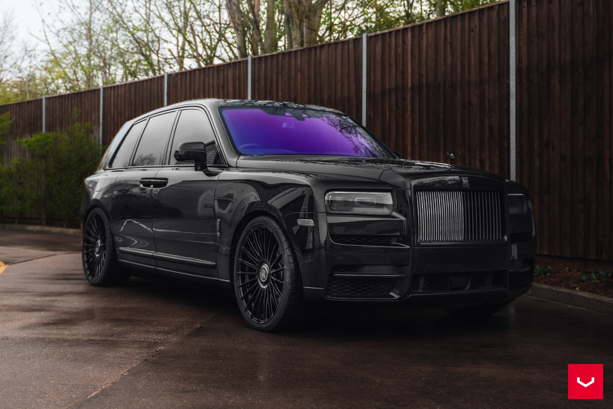 Rolls Royce Cullinan with Vossen HF-8 wheels in Gloss Black