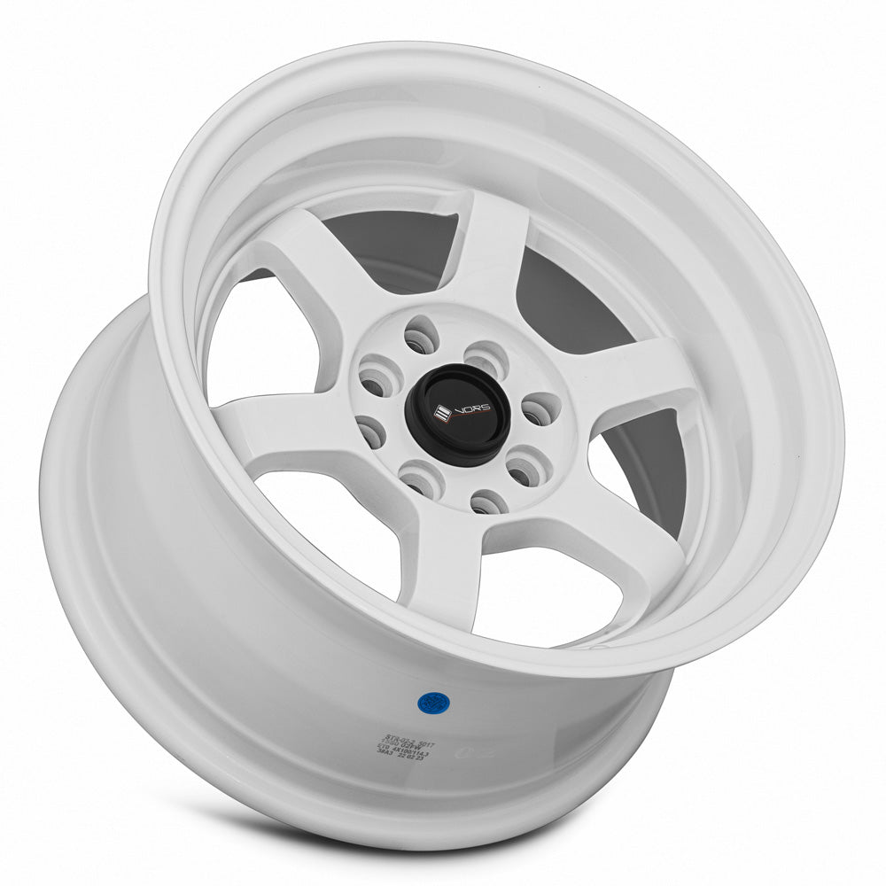 Vors TR7 White wheel — lip and spoke detail