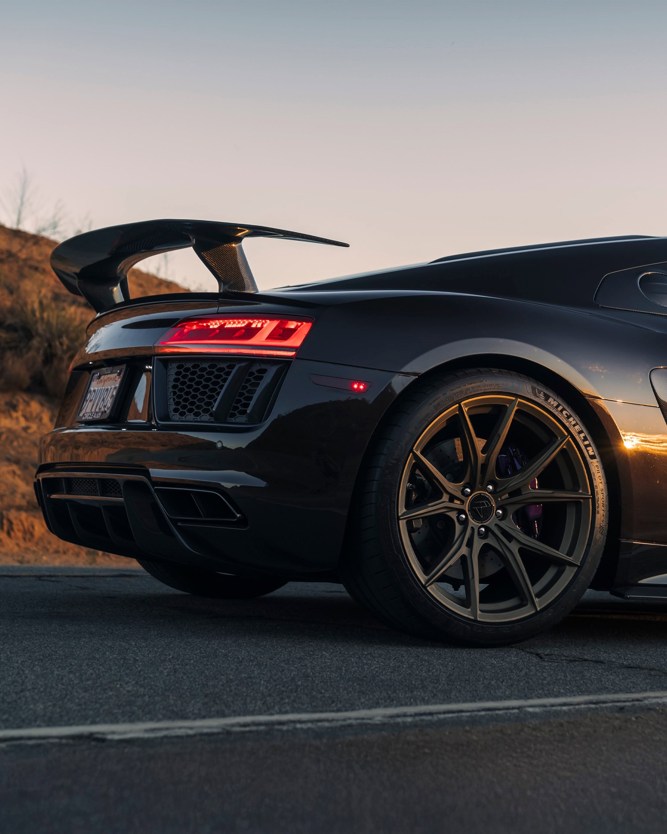 Blaque Diamond BD-F7 Matte Bronze