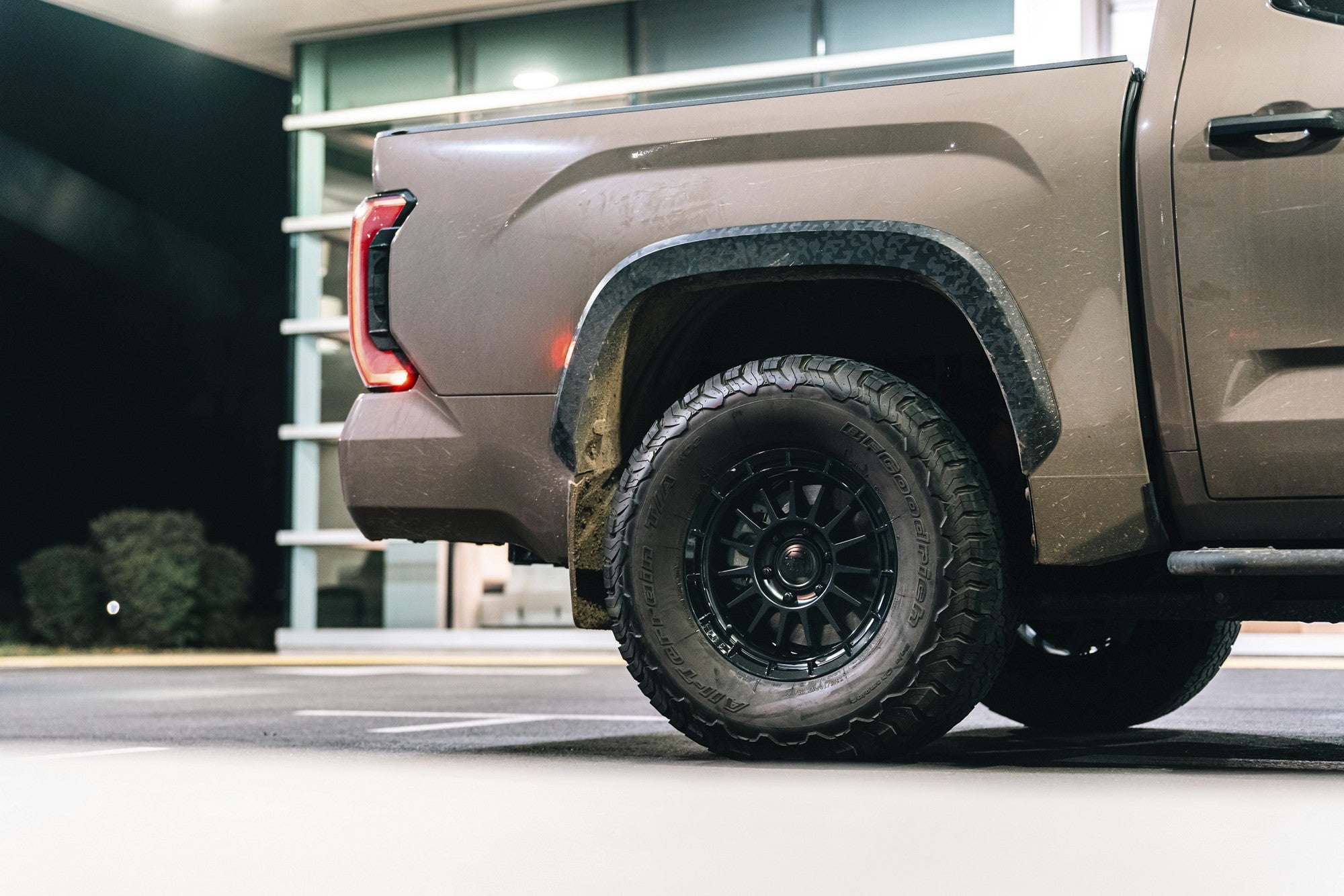 2024 Toyota Tundra with Fuel Off-Road Ascend wheels in Matte Black w/ Gloss Black Lip