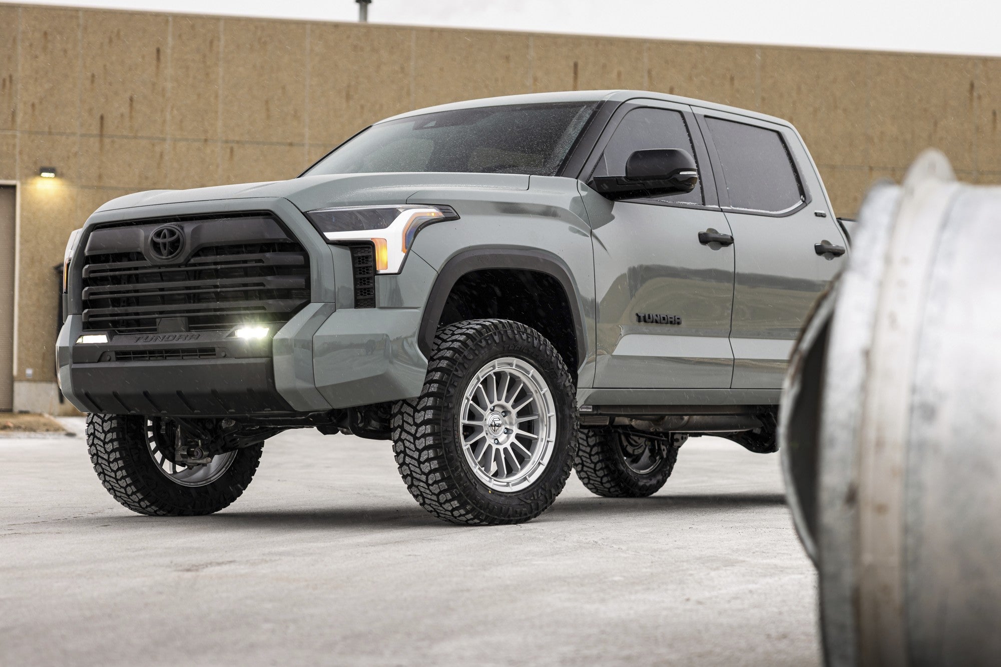 2025 Toyota Tundra with Fuel Off-Road Ascend wheels in Gloss Silver w/ Machined Face