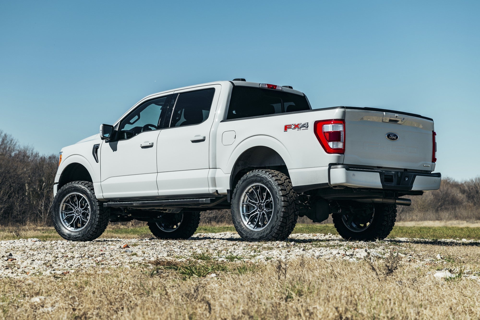 2024 Ford F150 with Fuel Off-Road Mutiny wheels in Gloss Black Brushed Dark Tint