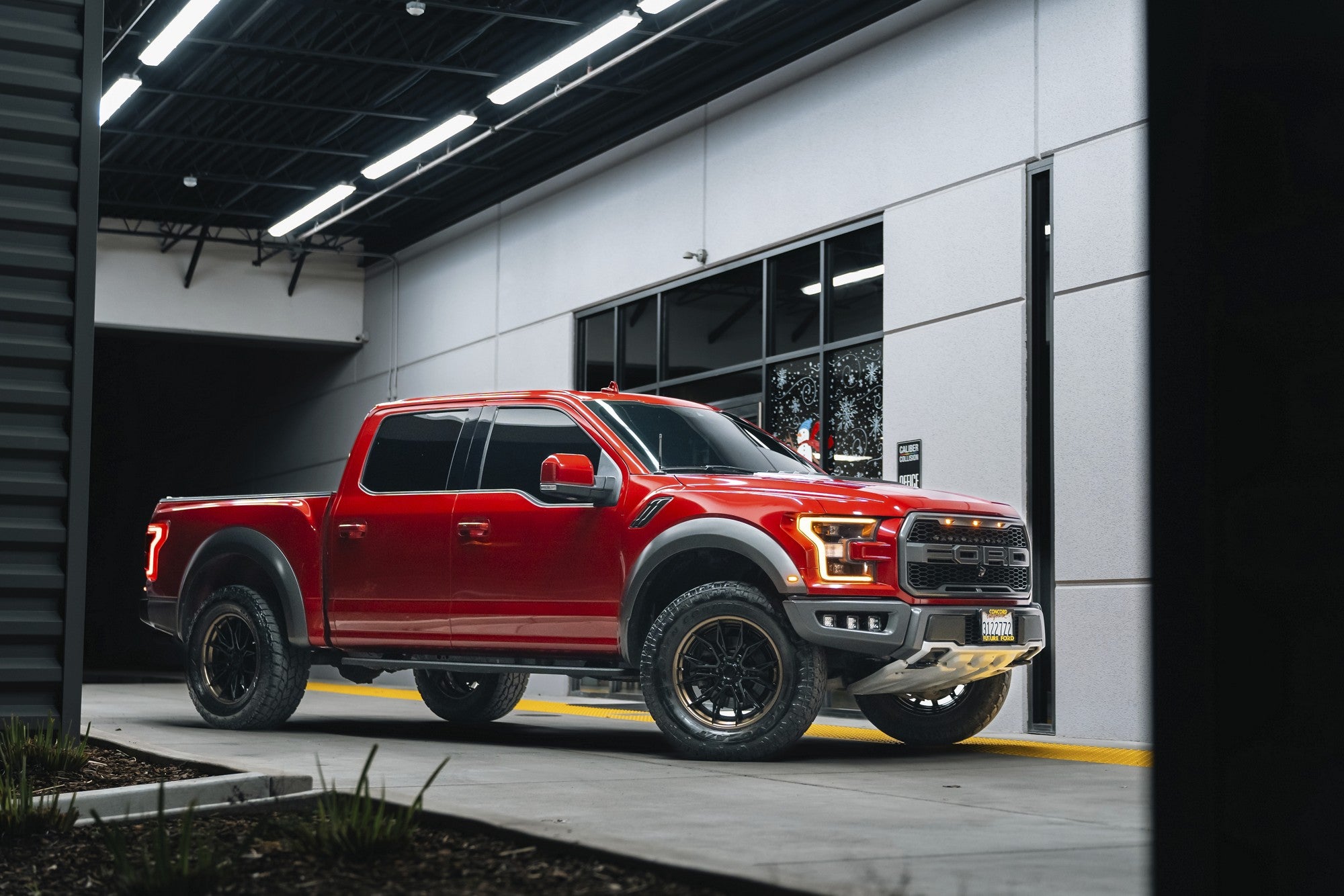 2023 Ford F150 Raptor with Fuel Off-Road Mutiny wheels in Matte Black w/ Gloss Bronze Lip
