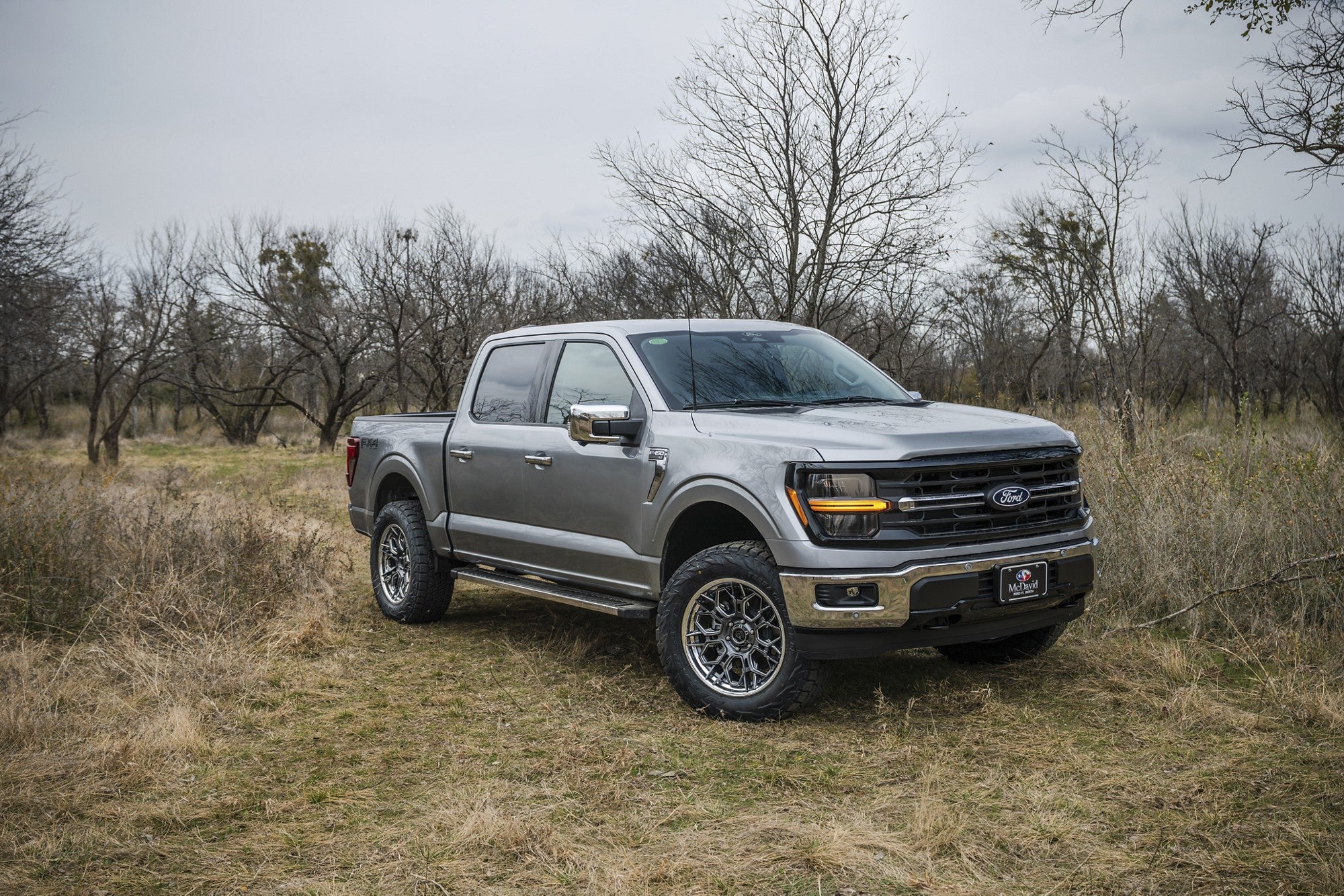 2025 Ford F150 with Fuel Off-Road Hive wheels in Gloss Gunmetal w/ Chrome Lip