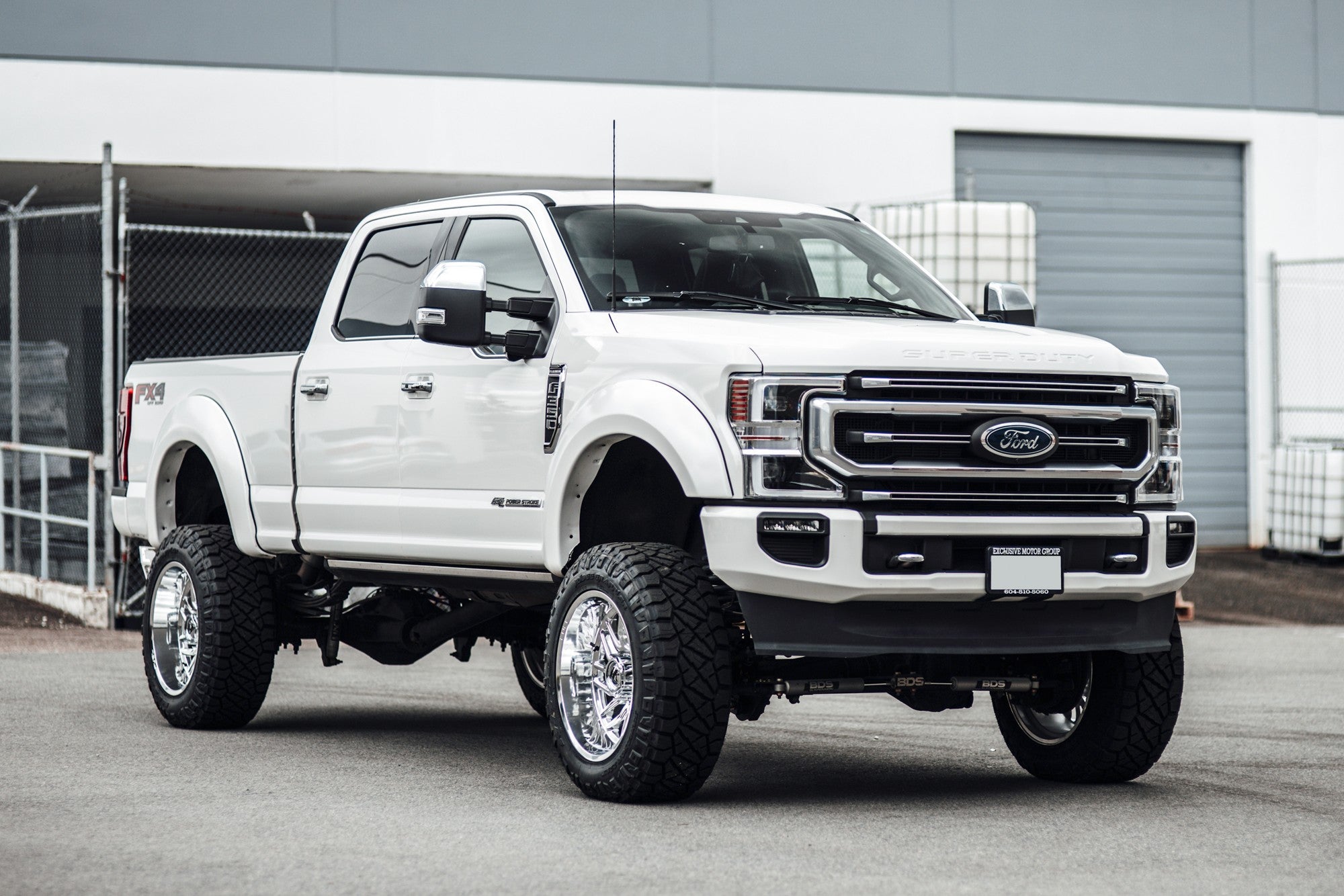 Et 44 Ford F350 with Fuel Off-Road Hurricane wheels in Polished Milled