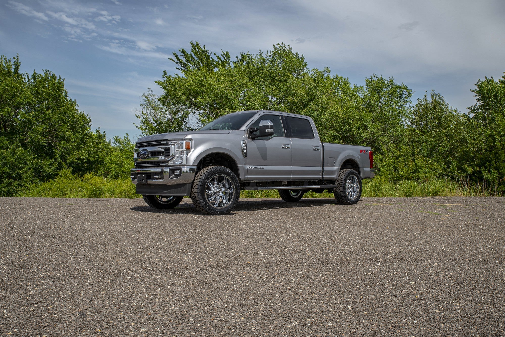 2021 Ford F250 with Fuel Off-Road Lockdown wheels in Chrome