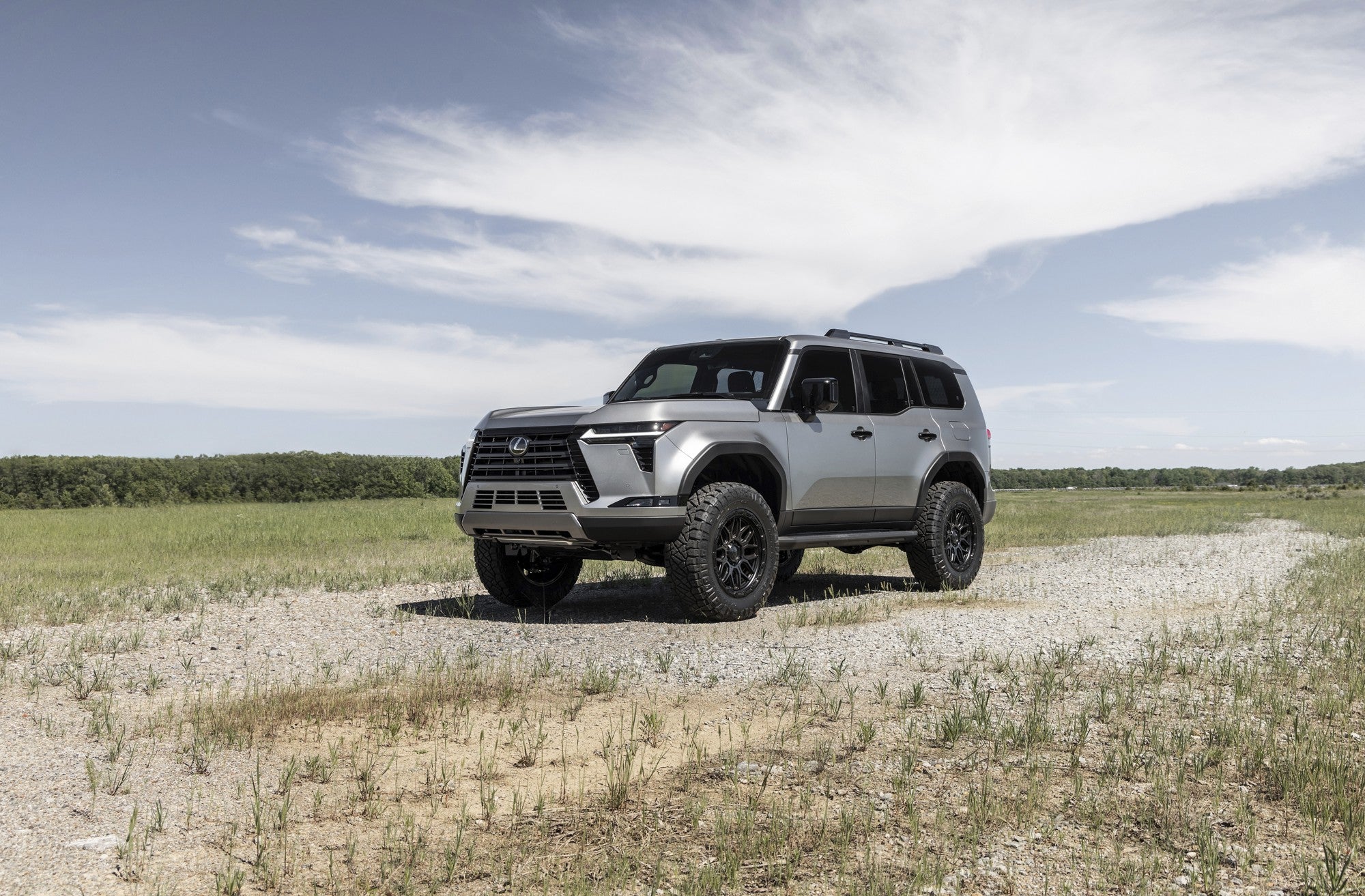 2025 Lexus Gx550 with Fuel Off-Road Surge wheels in Matte Black w/ Gloss Black Lip