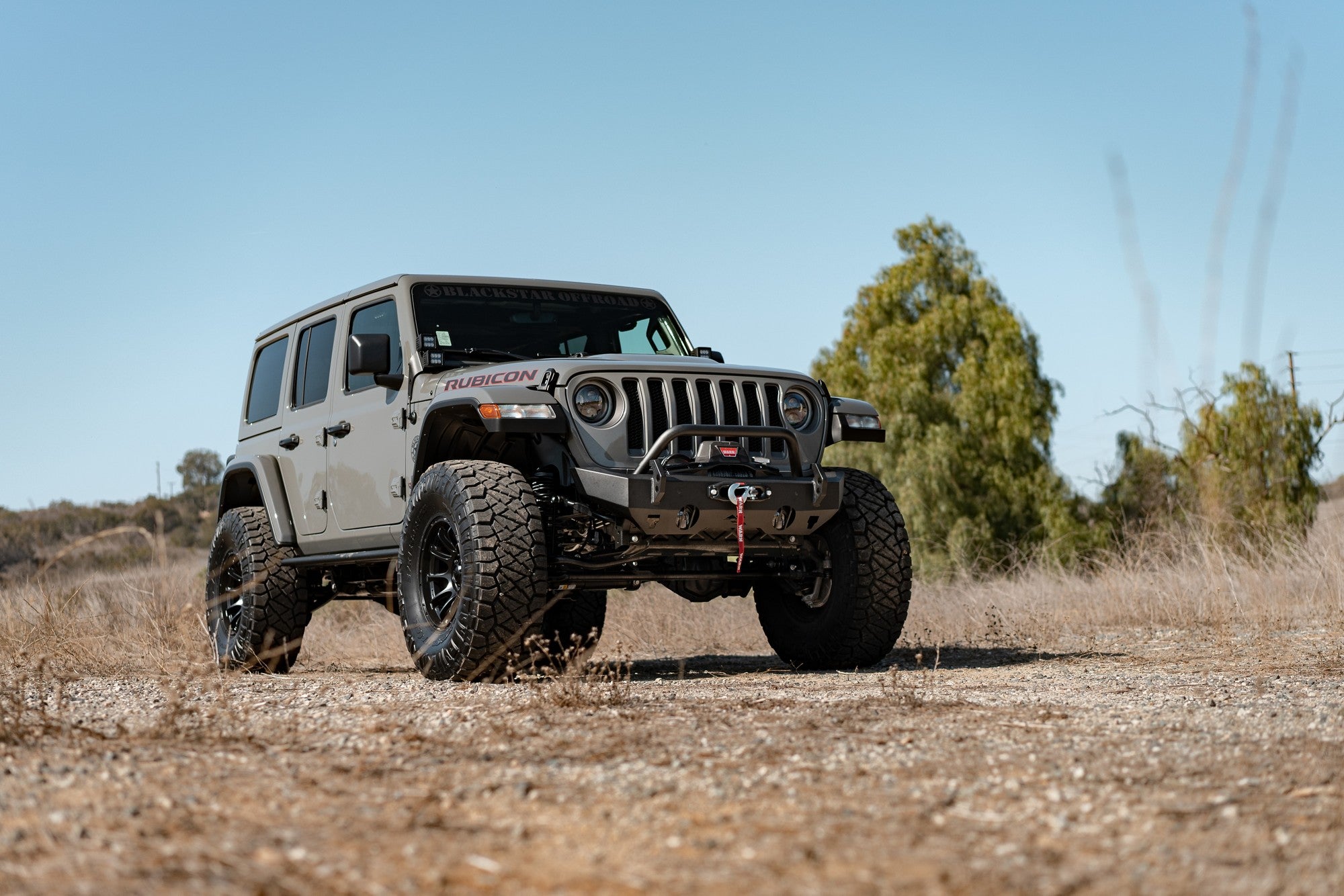 2022 Jeep Wrangler with Fuel Off-Road Variant wheels in Matte Black