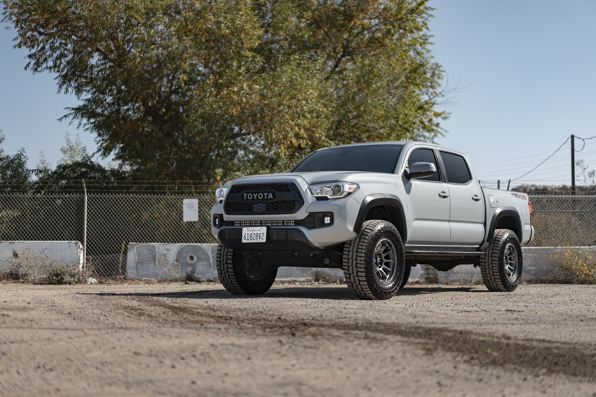 2017 Toyota Tacoma with Fuel Off-Road Variant wheels in Matte Gunmetal