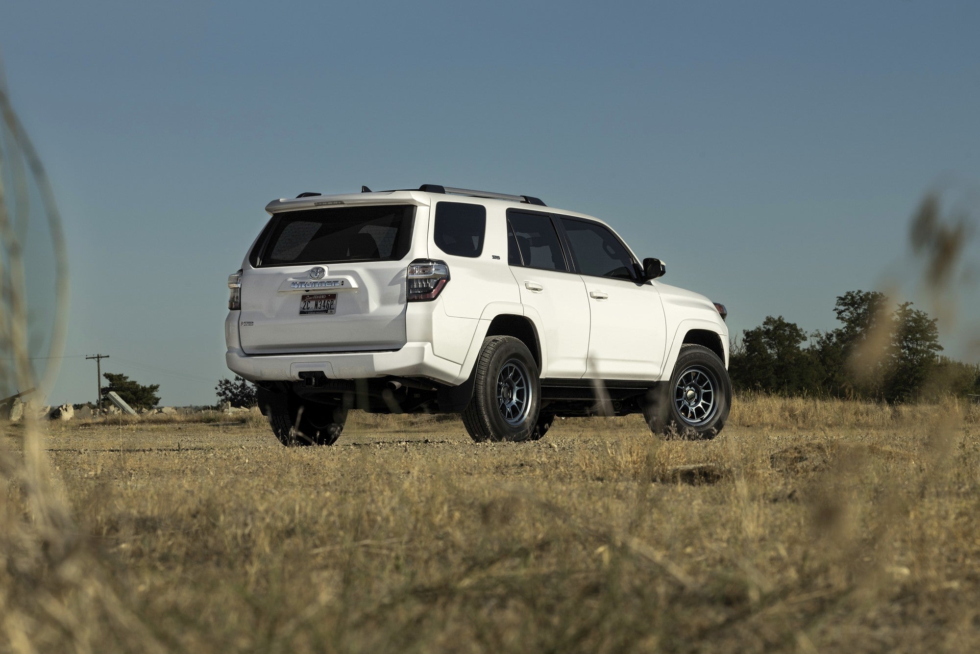 2021 Toyota 4Runner with KMC Range wheels in Metallic Blue