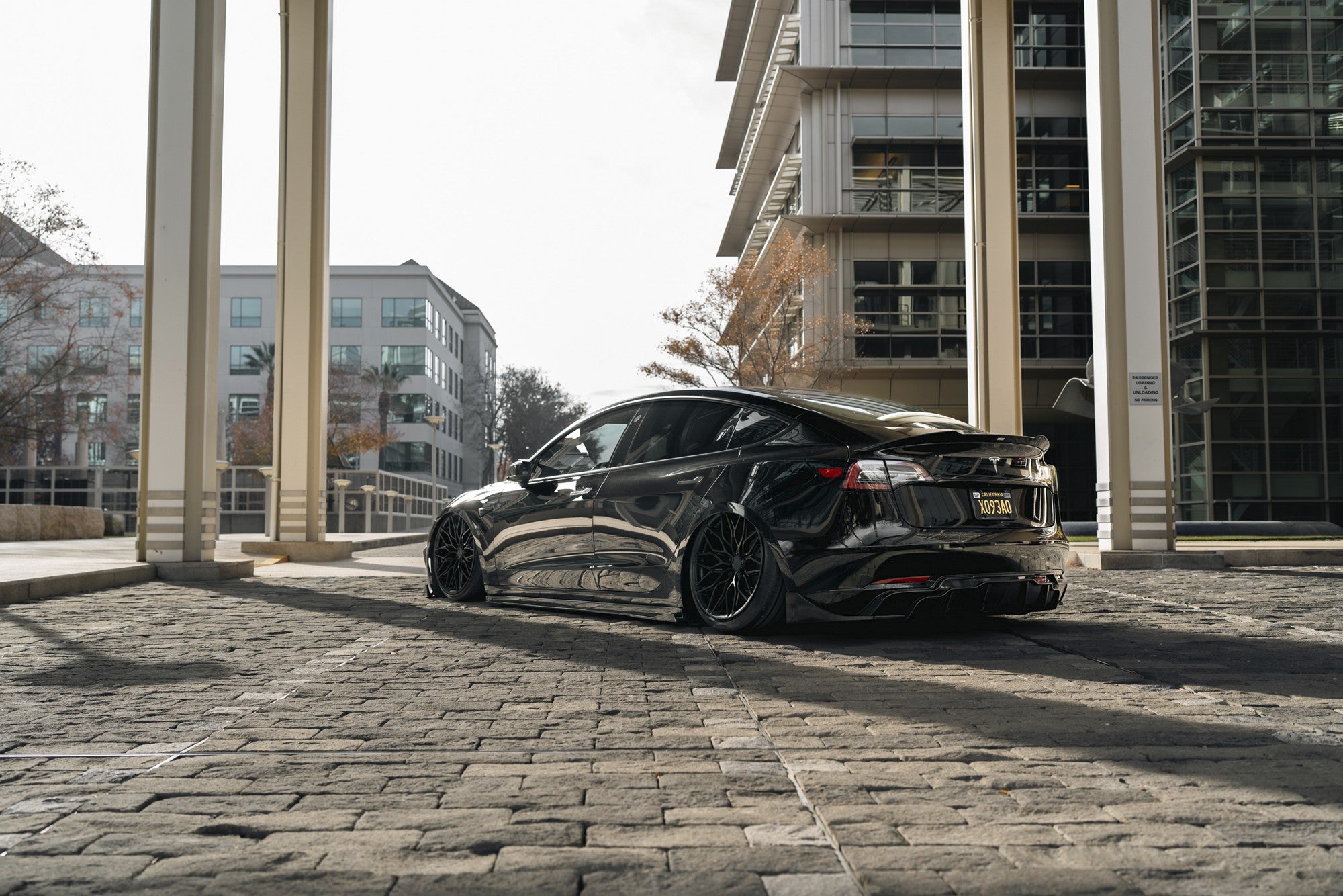 2020 Tesla Model 3 with Niche Calabria 5 wheels in Matte Black