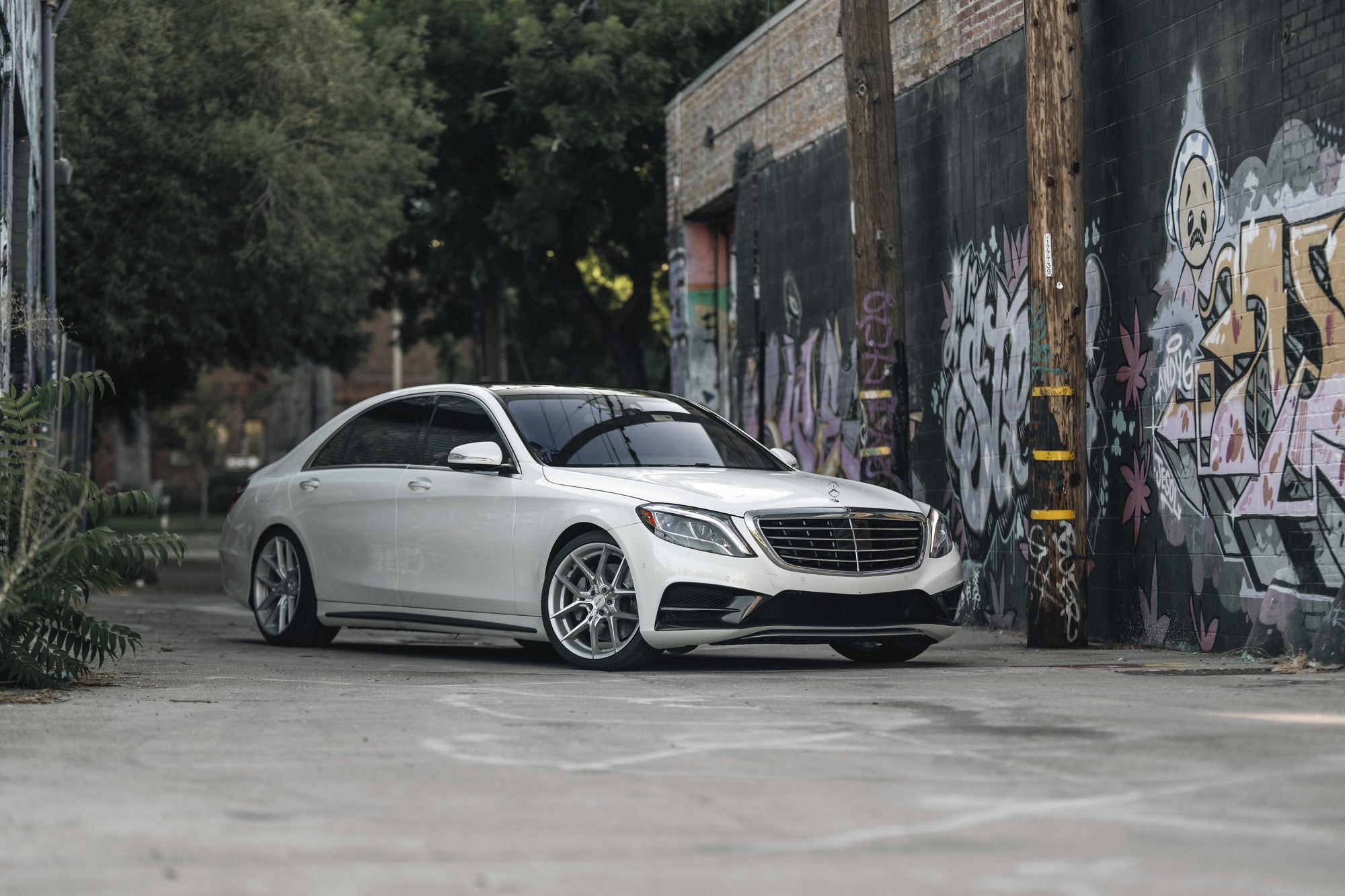 2017 Mercedes S550 with Niche Prodigy 5 wheels in Silver w/ Machined Face