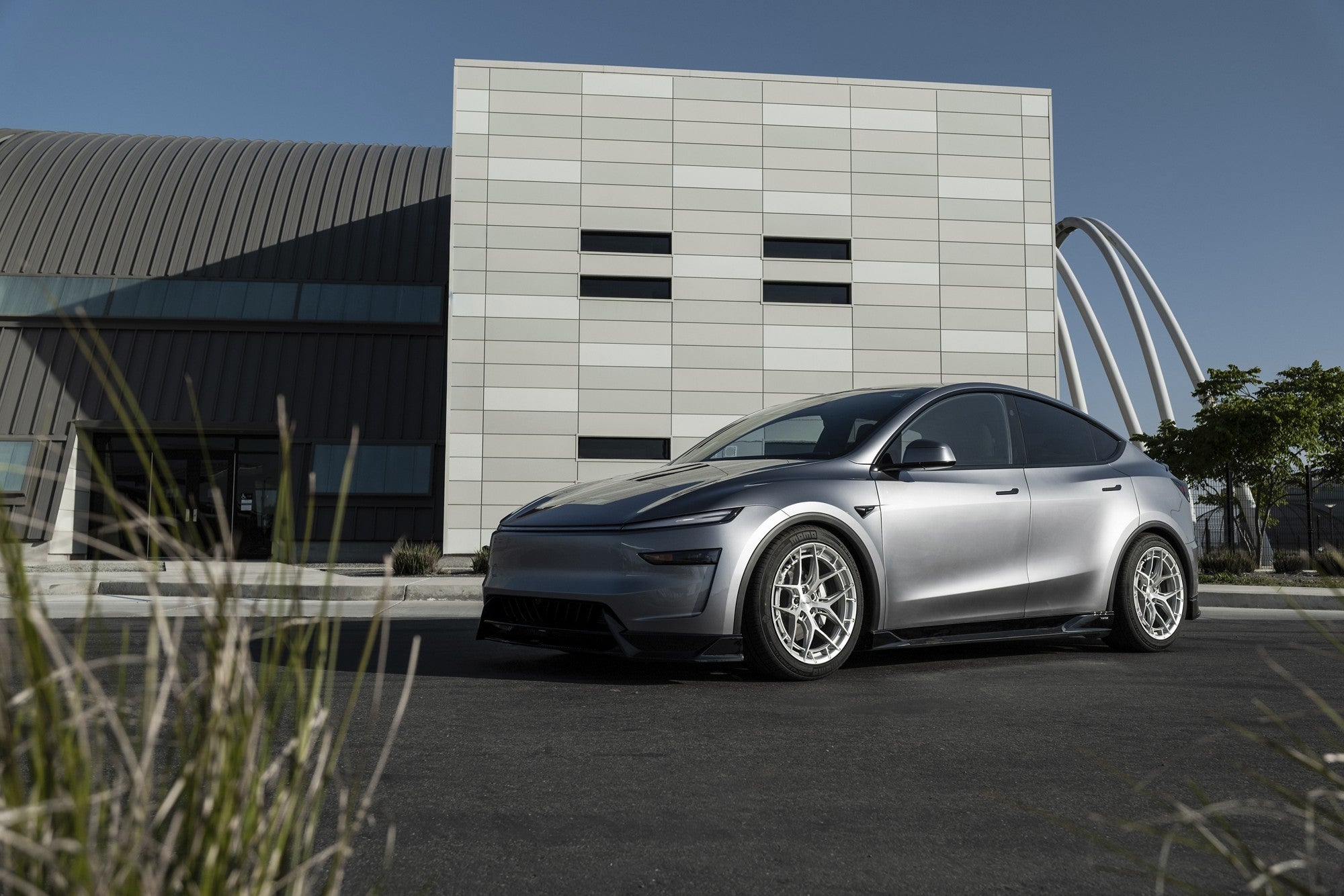 2026 Tesla Model Y with Niche Riviera wheels in Gloss Silver w/ Brushed Face