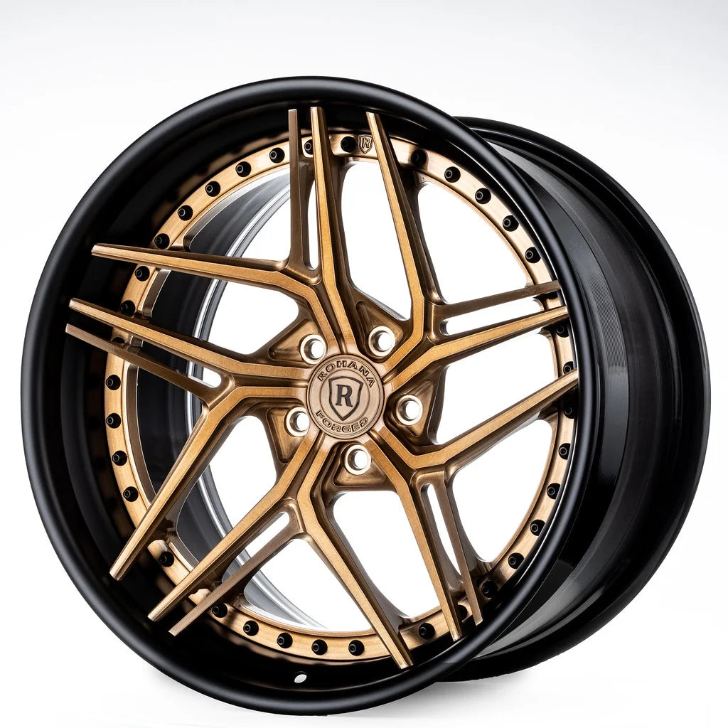 Rohana RFG11 forged wheel in brushed bronze with a gloss black lip