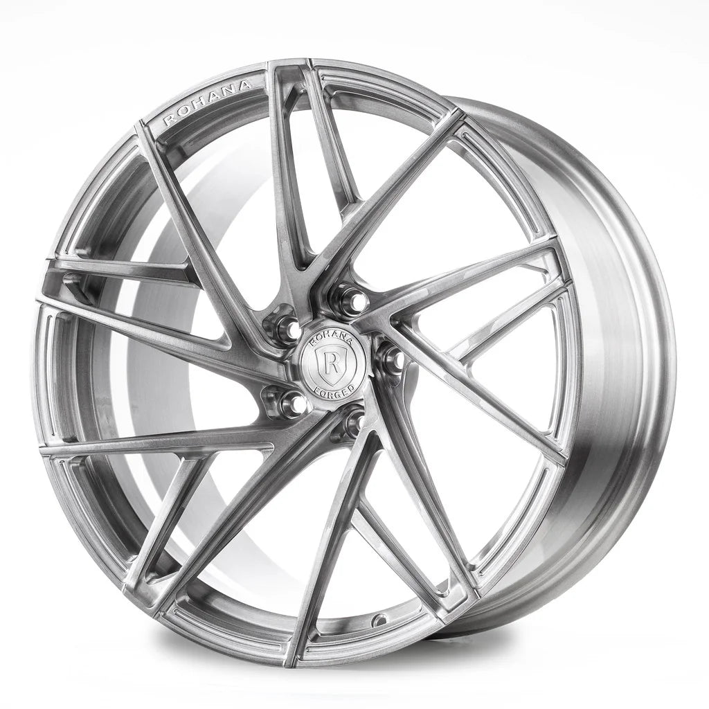 Rohana RFG13 forged wheel in brushed aluminum, angled view