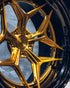 Rohana RFG33 forged wheel in gold, spoke and center cap detail