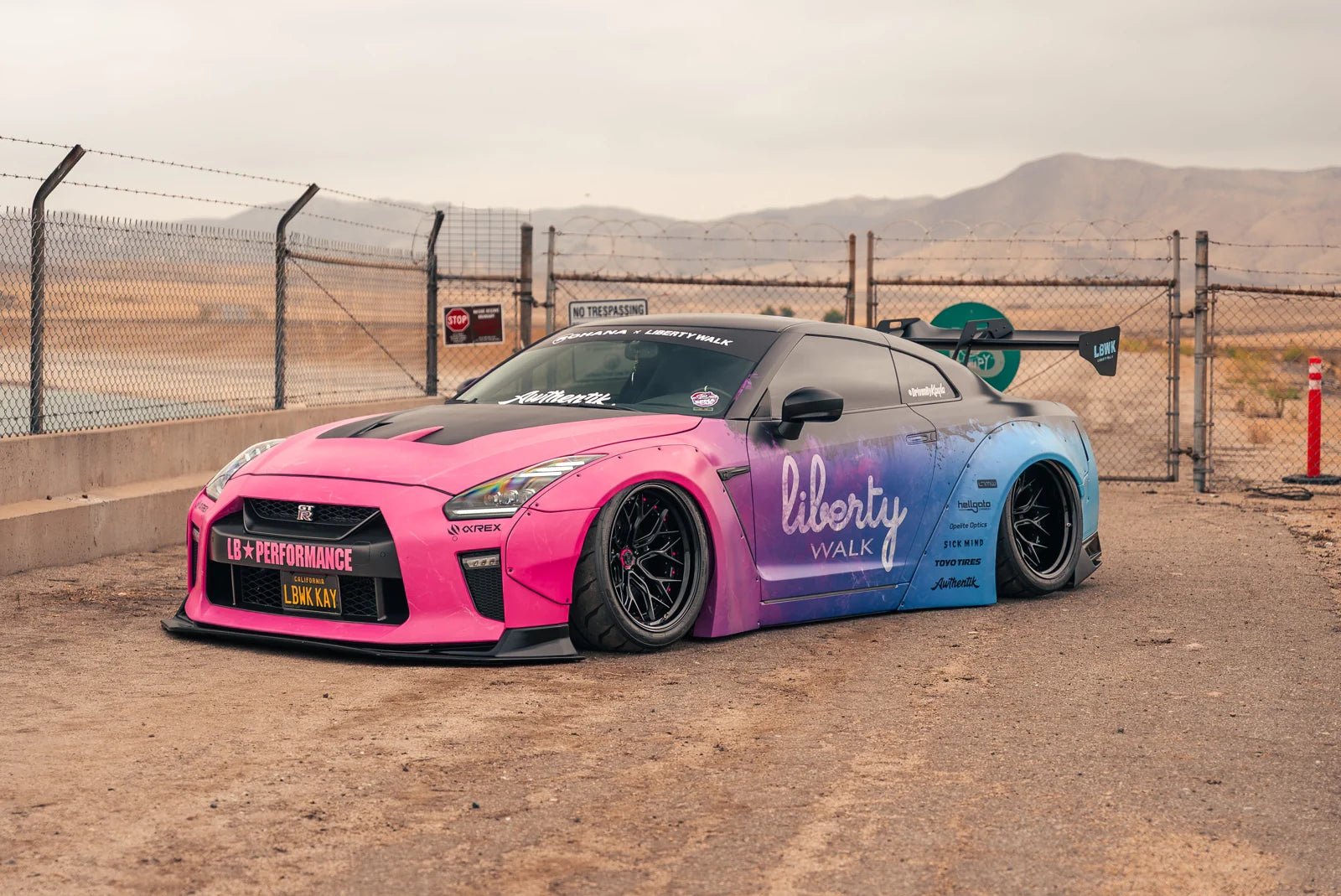Rohana RFG43 forged wheel on a Liberty Walk Nissan GT-R