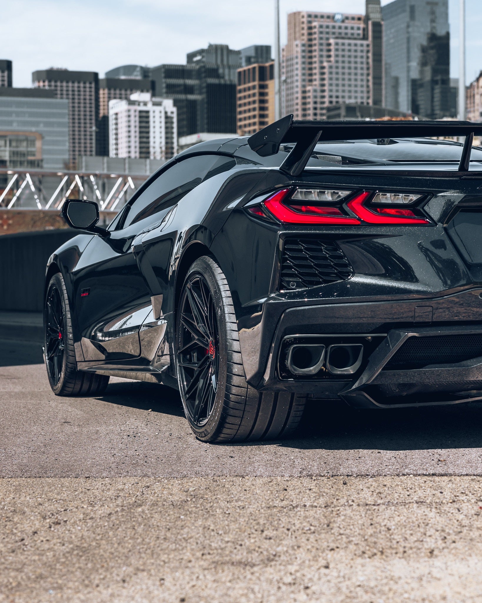 Rohana RFX17 Gloss Black C8 Corvette (19x8.5/20x12 Setup) Full Set